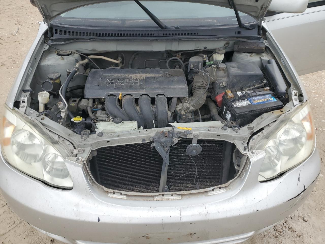 2004 Toyota Corolla - Image 12