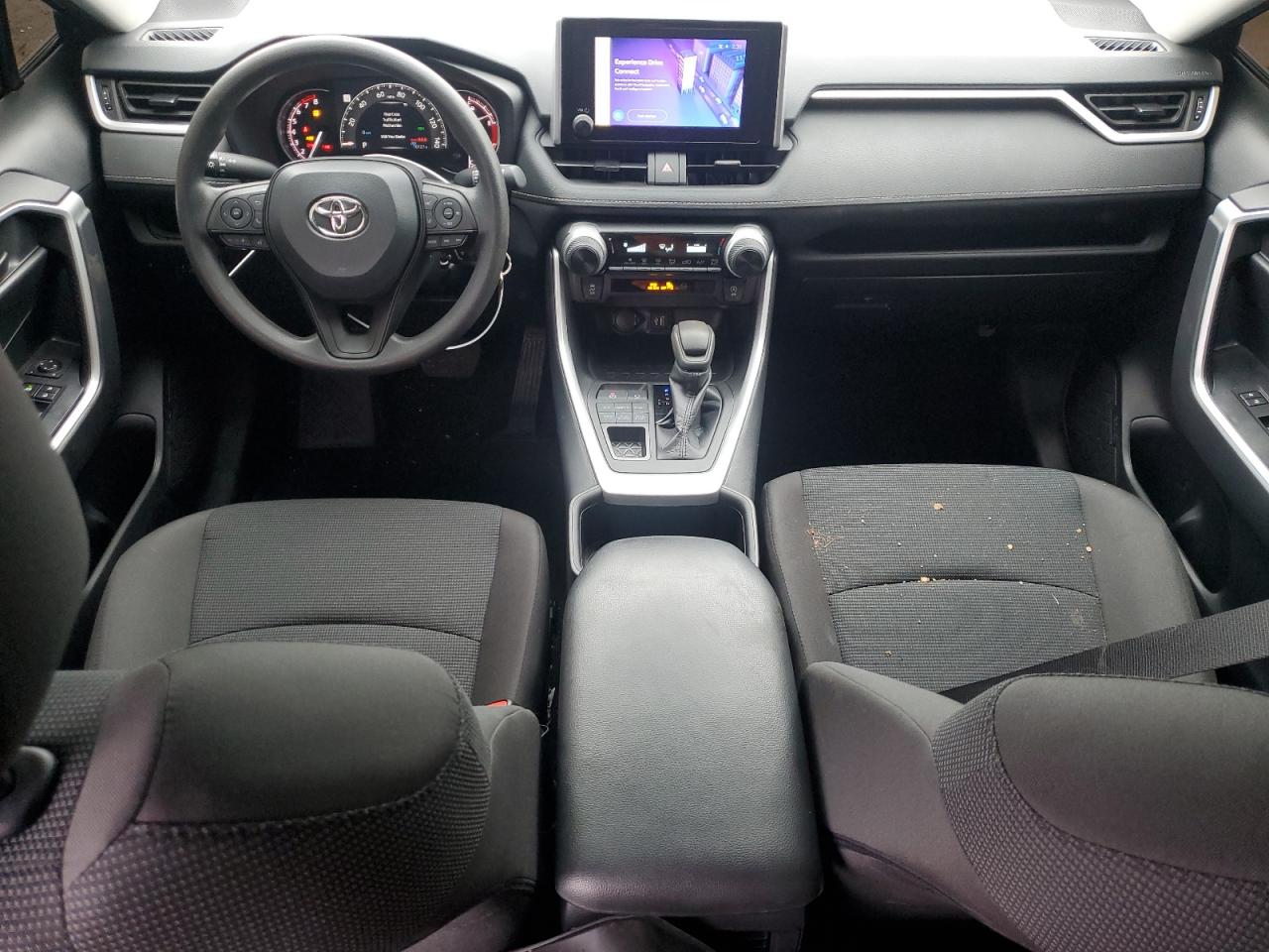 2024 Toyota RAV 4 - Image 8