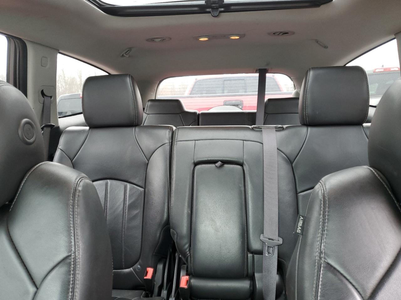 2015 Buick Enclave - Image 10