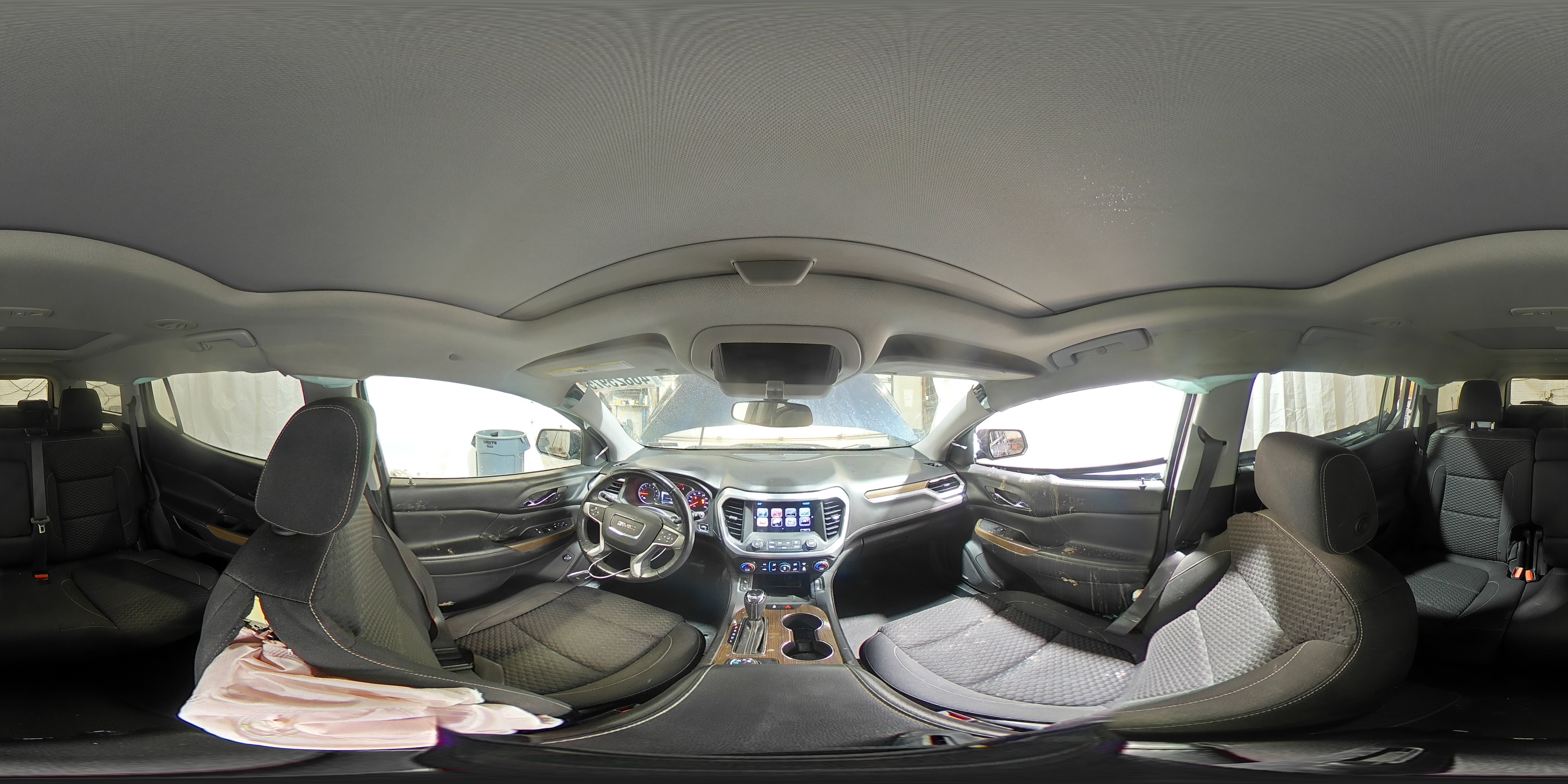 2018 GMC Acadia - Image 16