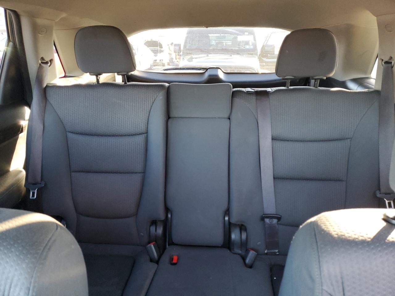 2012 Kia Sorento - Image 10