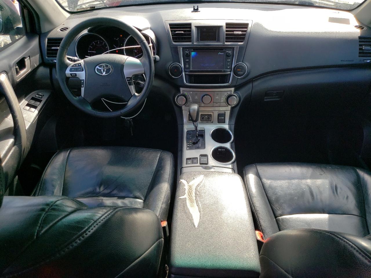 2013 Toyota Highlander - Image 8