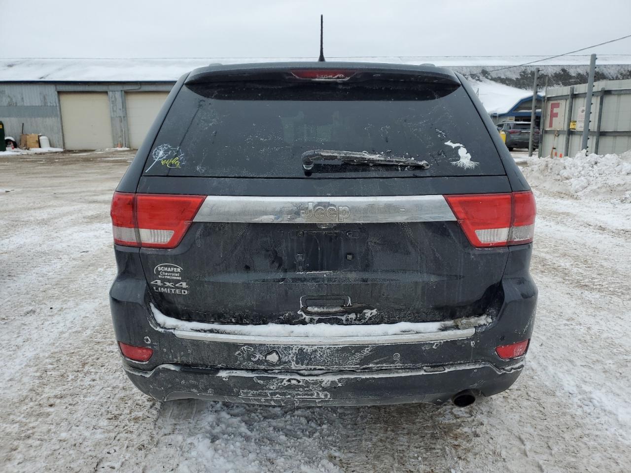 2011 Jeep Grand Cherokee - Image 6