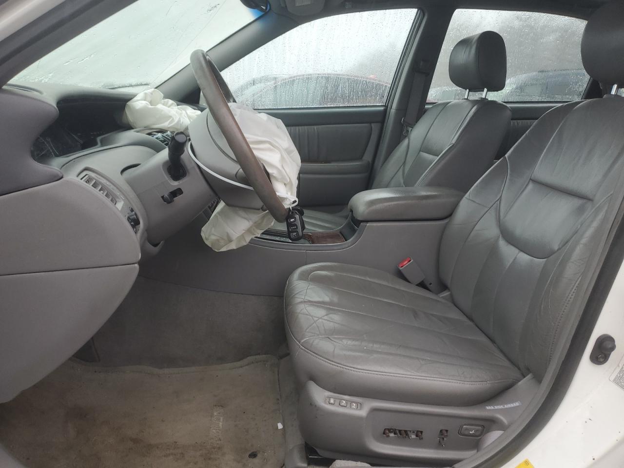 2002 Toyota Avalon - Image 7
