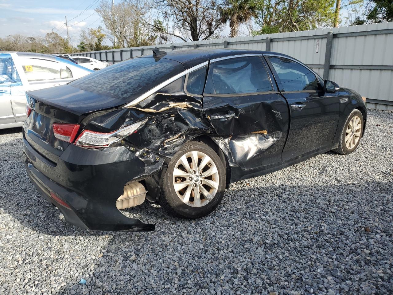 2018 Kia Optima - Image 3