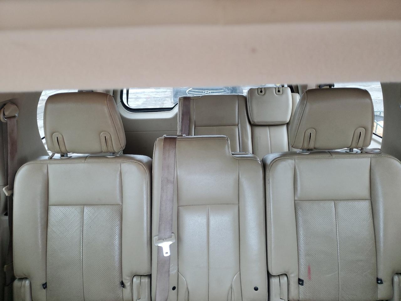 2011 Ford Expedition - Image 10