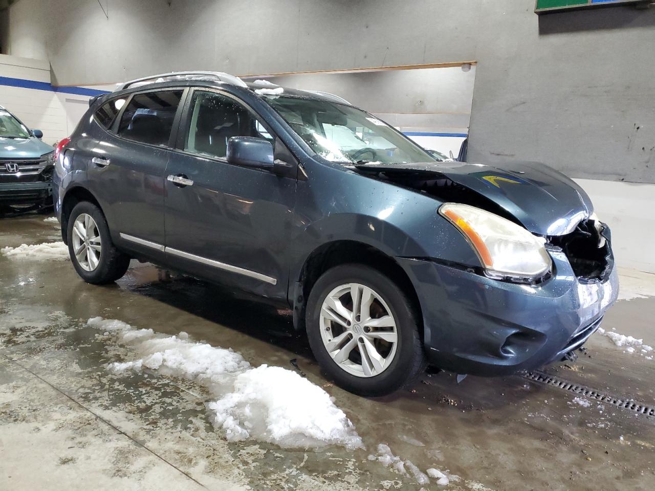 2012 Nissan Rogue - Image 4