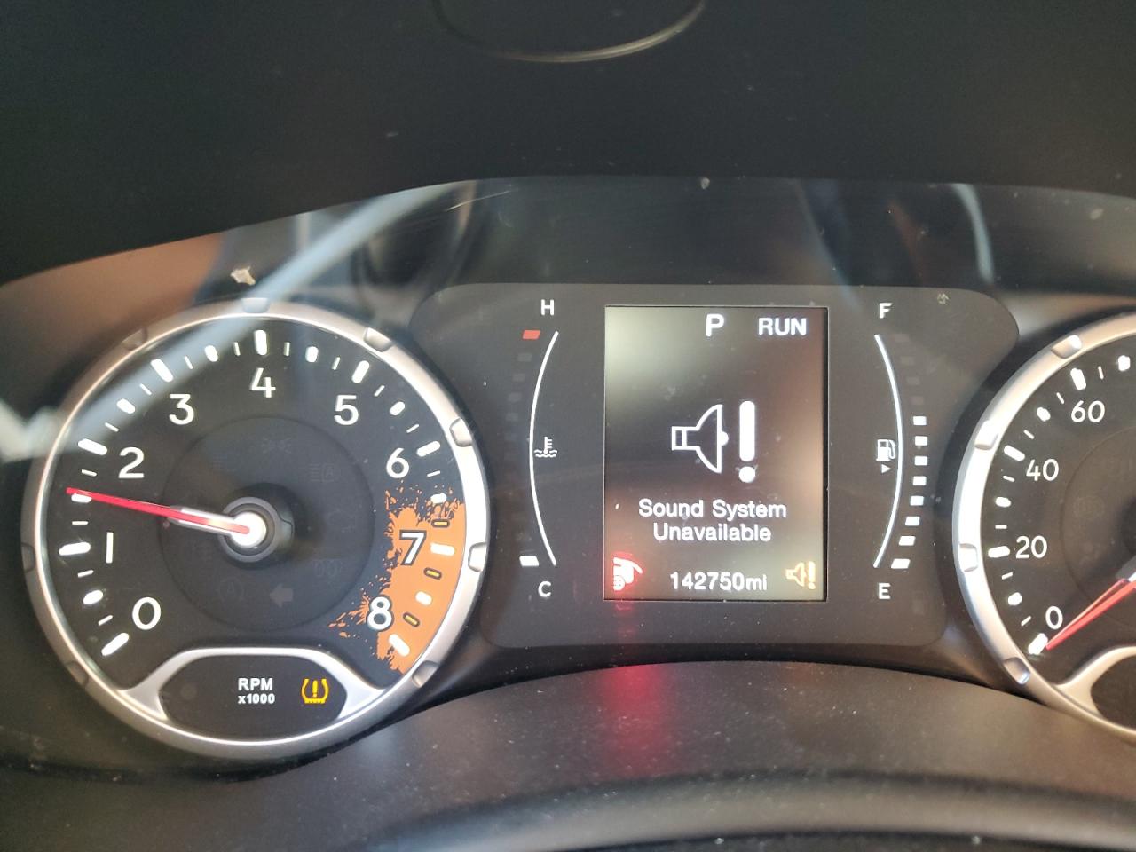 2017 Jeep Renegade - Image 9