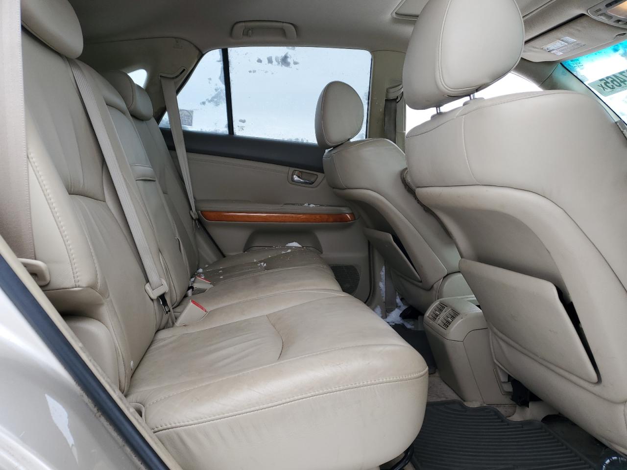 2005 Lexus RX - Image 11