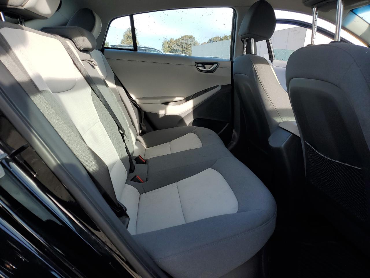 2020 Hyundai IONIQ - Image 10
