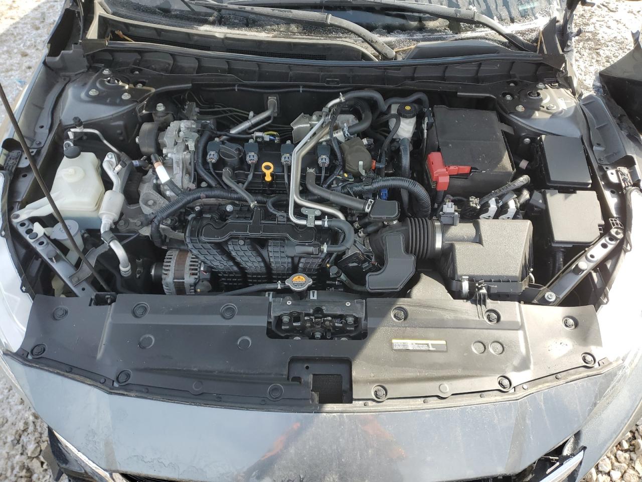 2021 Nissan Altima - Image 11