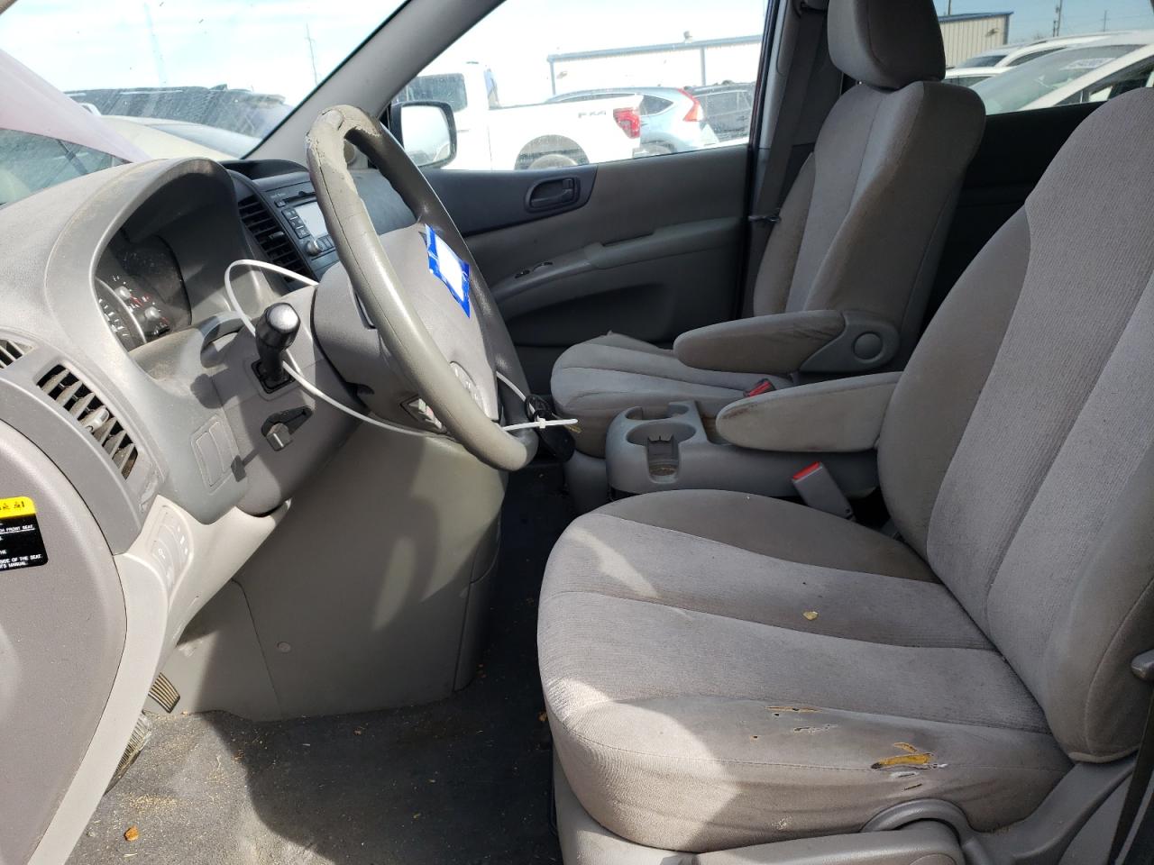 2011 Kia Sedona Lx VIN: KNDMG4C74B6414279 Lot: 47086955