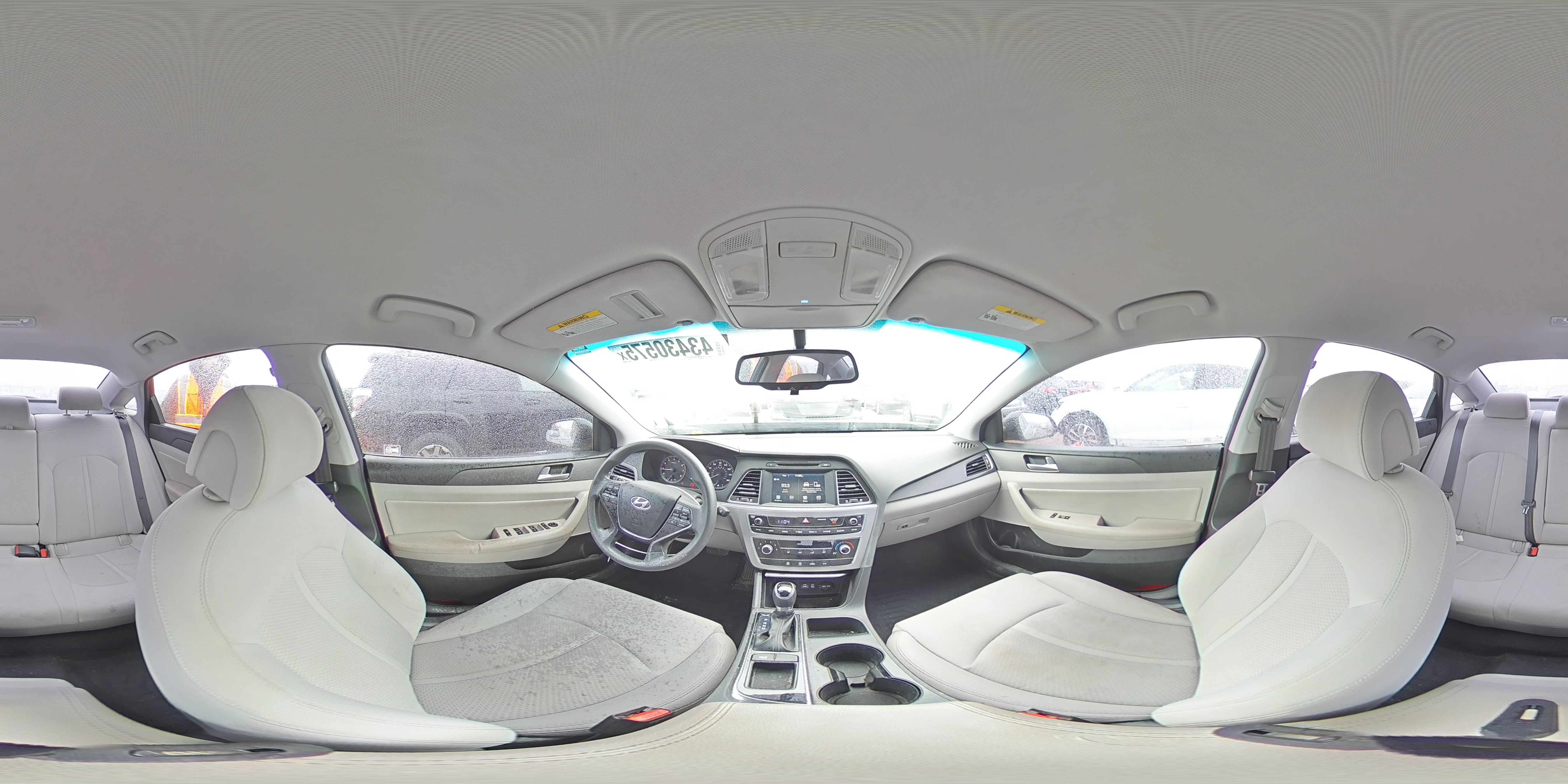 2016 Hyundai Sonata - Image 12
