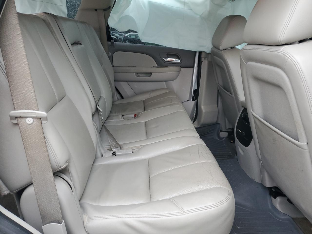 2013 Chevrolet Tahoe - Image 11