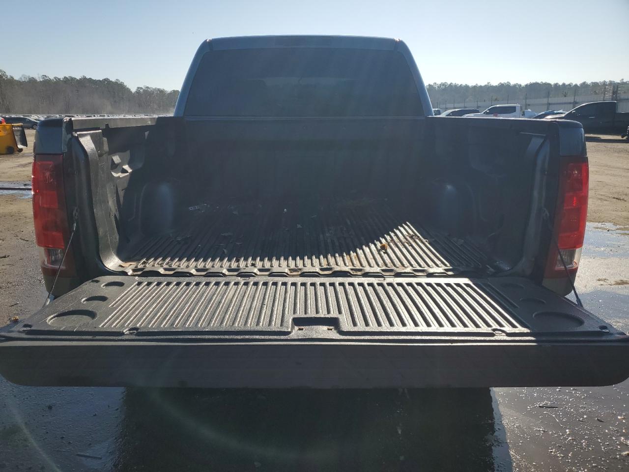 2013 GMC Sierra - Image 6