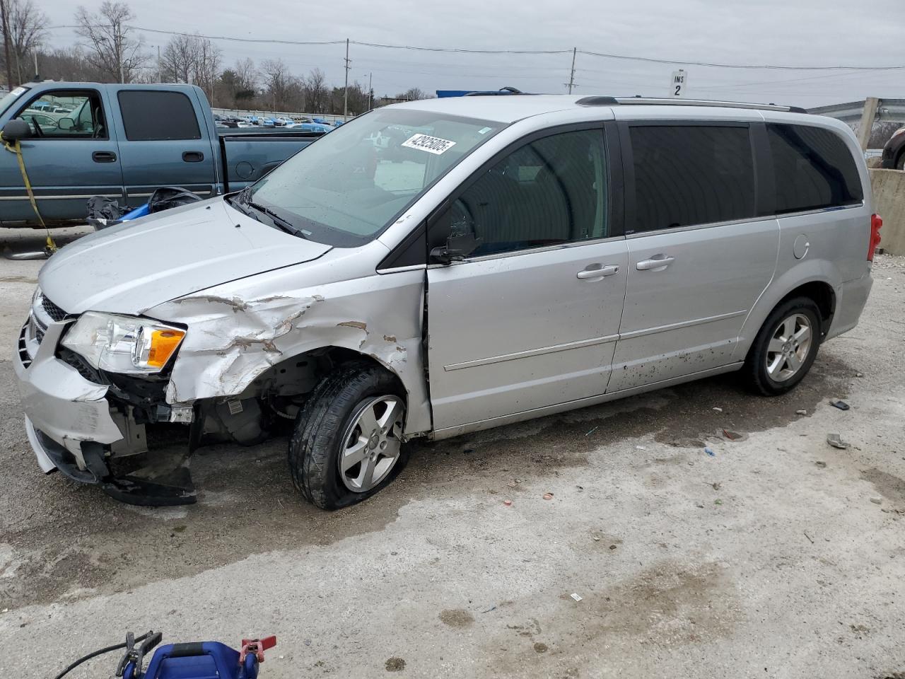 2011 Dodge Caravan - Image 1