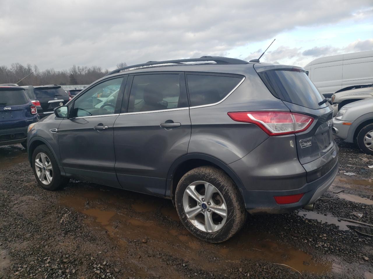 2013 Ford Escape - Image 2