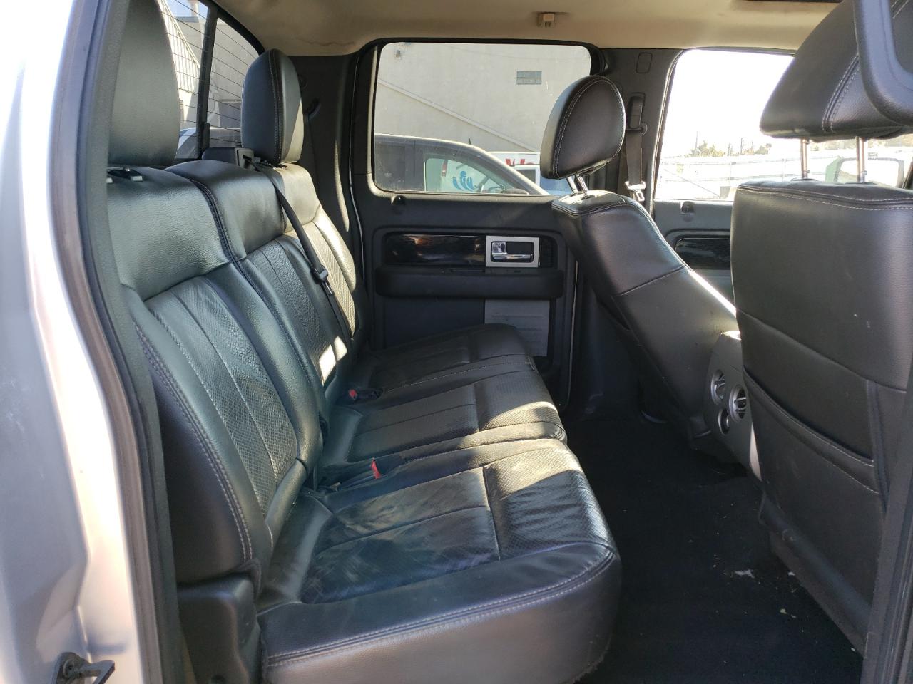 2010 Ford F-150 - Image 10