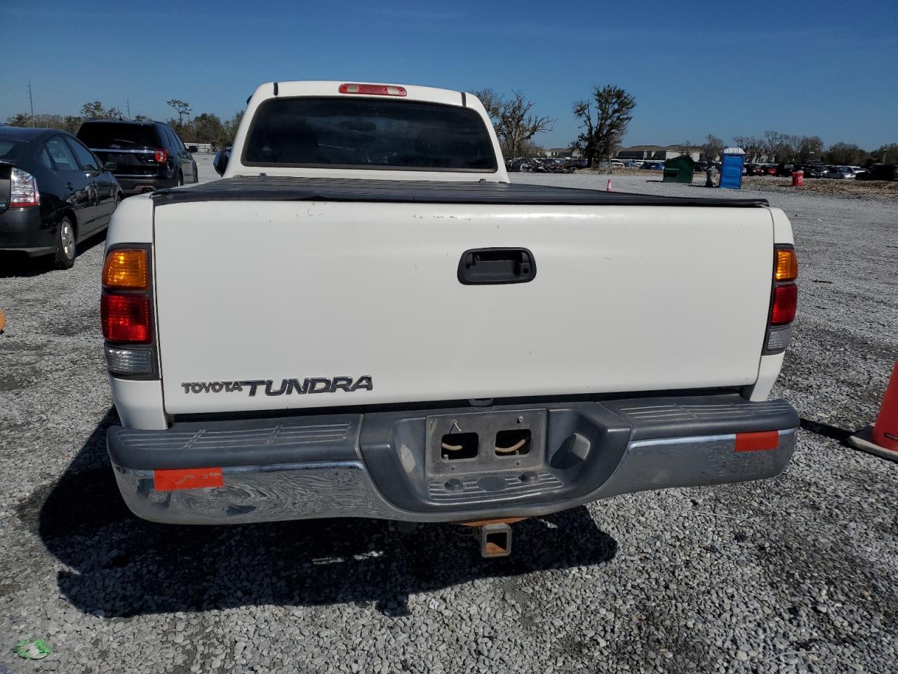 2002 Toyota Tundra - Image 6