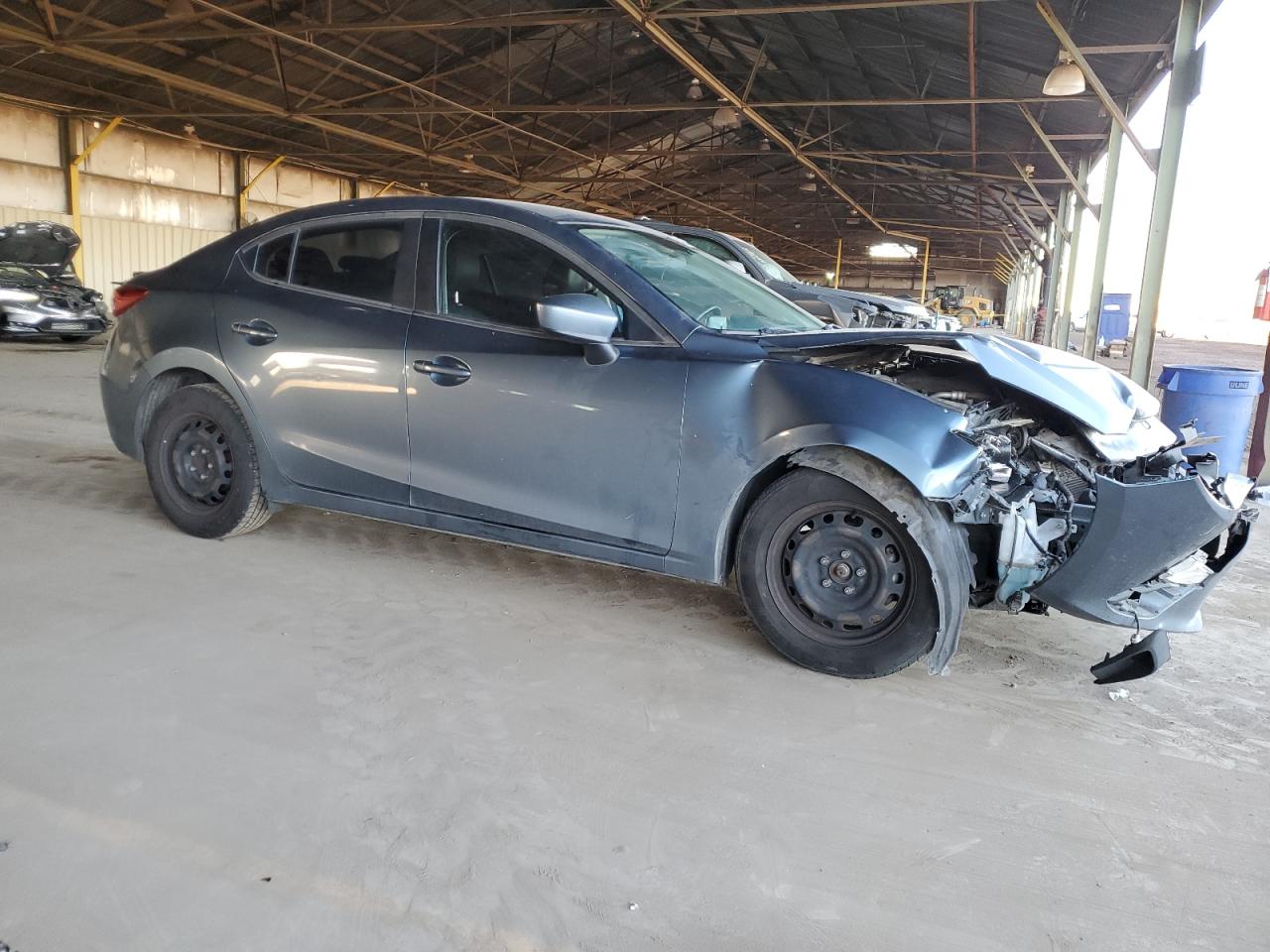 2015 Mazda 3 - Image 4