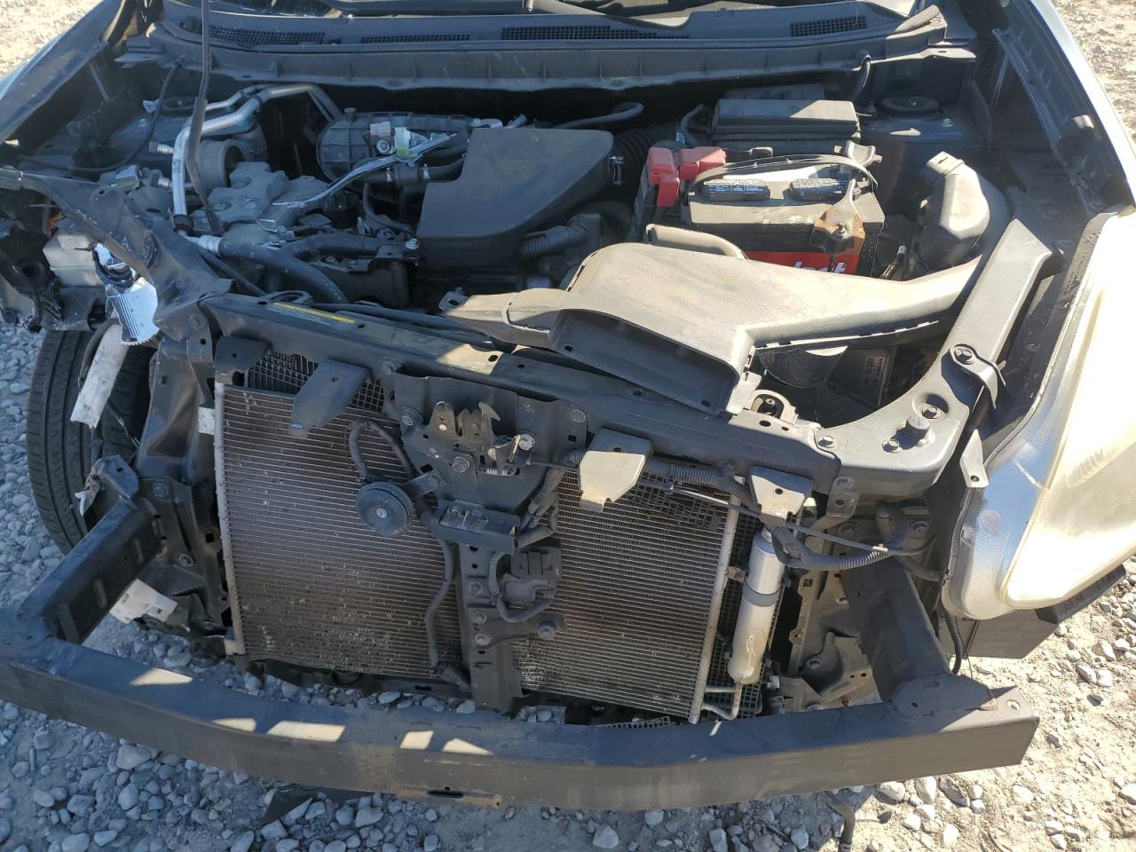 2013 Nissan Rogue - Image 13