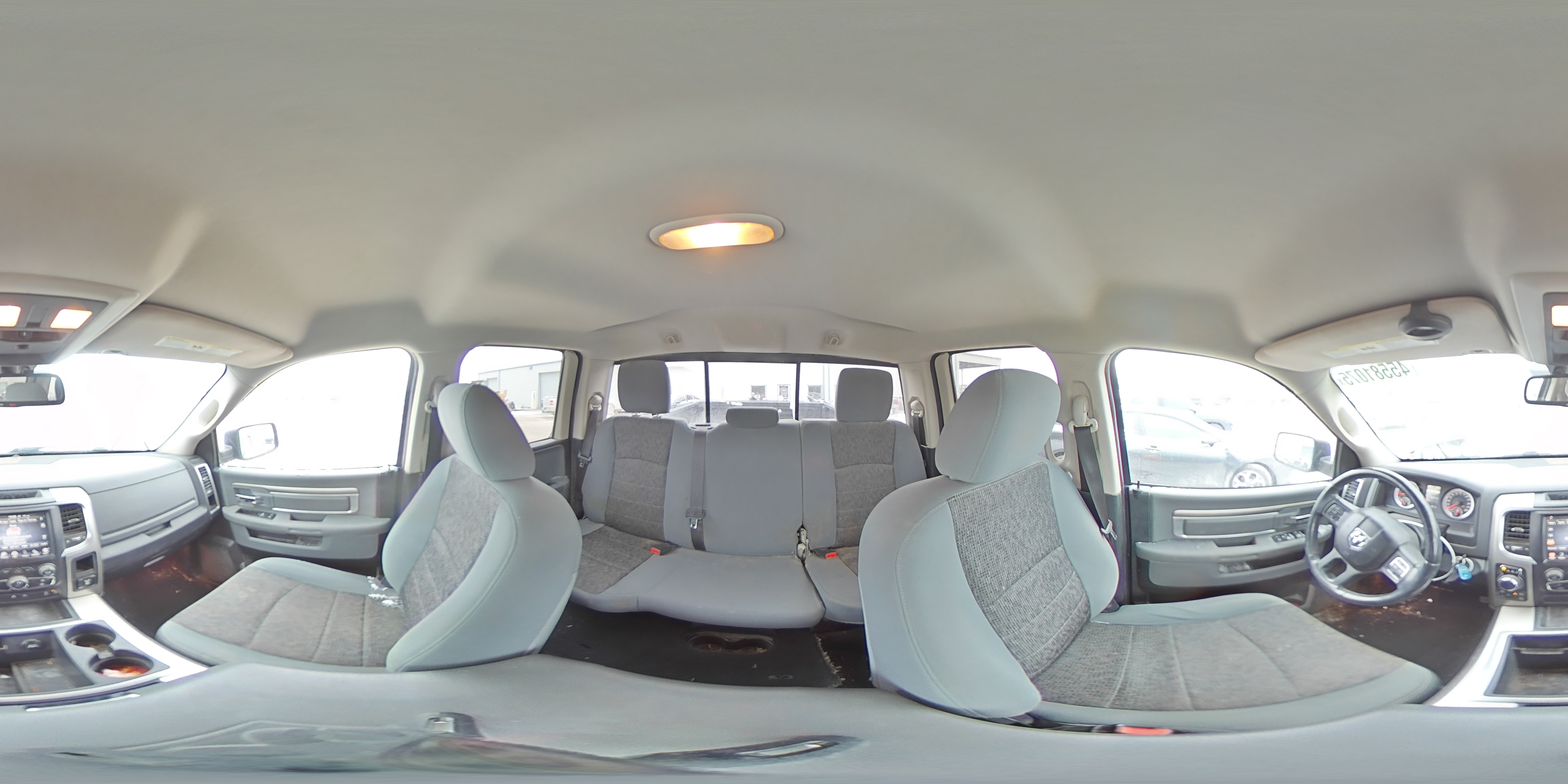 2014 RAM 1500 - Image 12