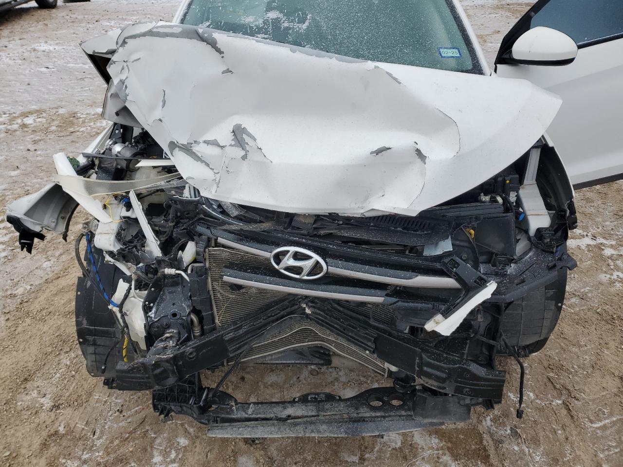 2016 Hyundai Tucson - Image 12