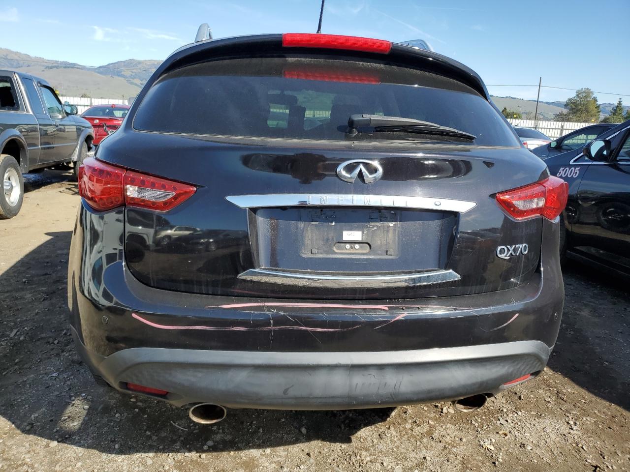2015 Infiniti QX70 - Image 6