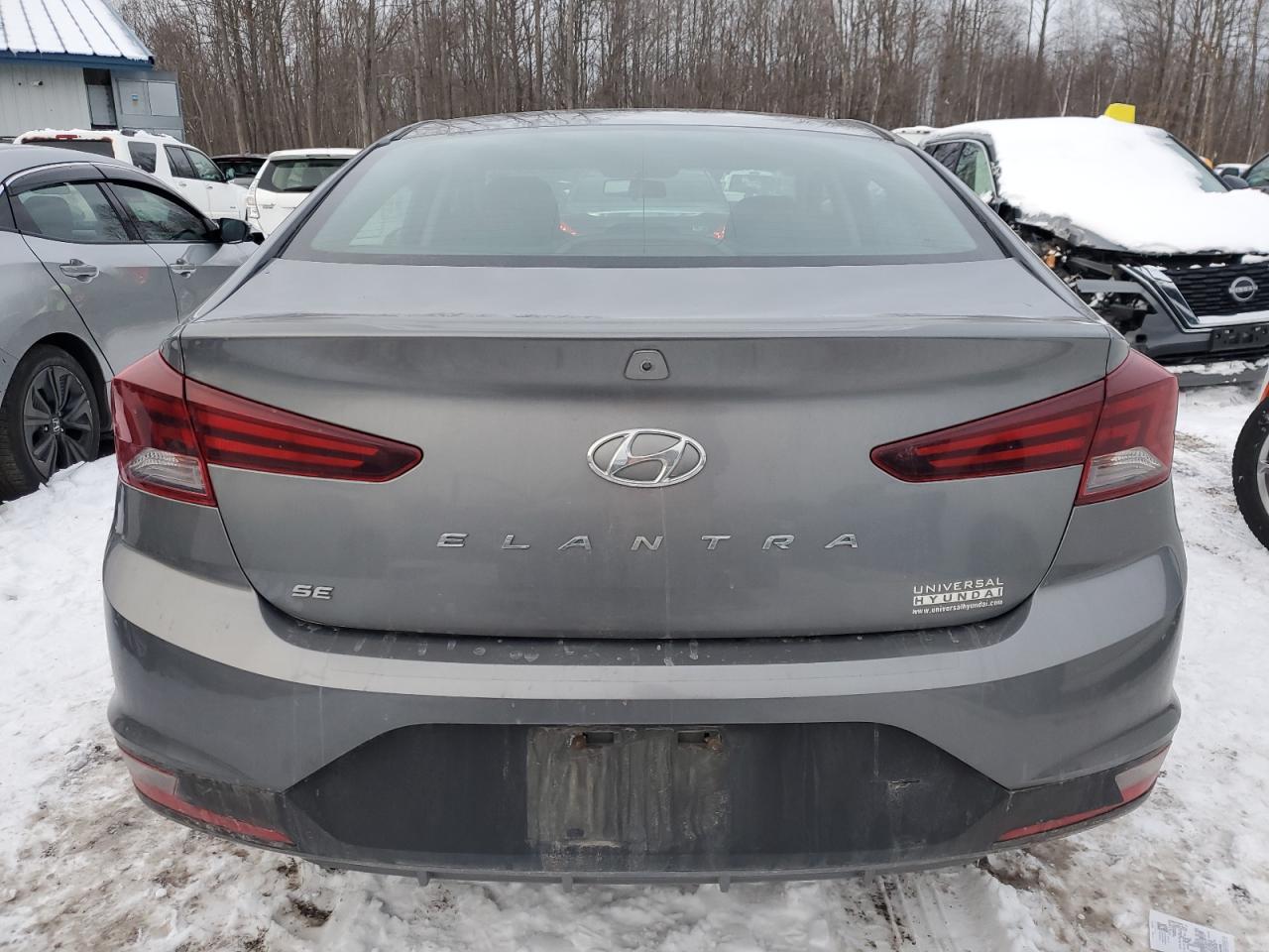 2019 Hyundai Elantra - Image 6