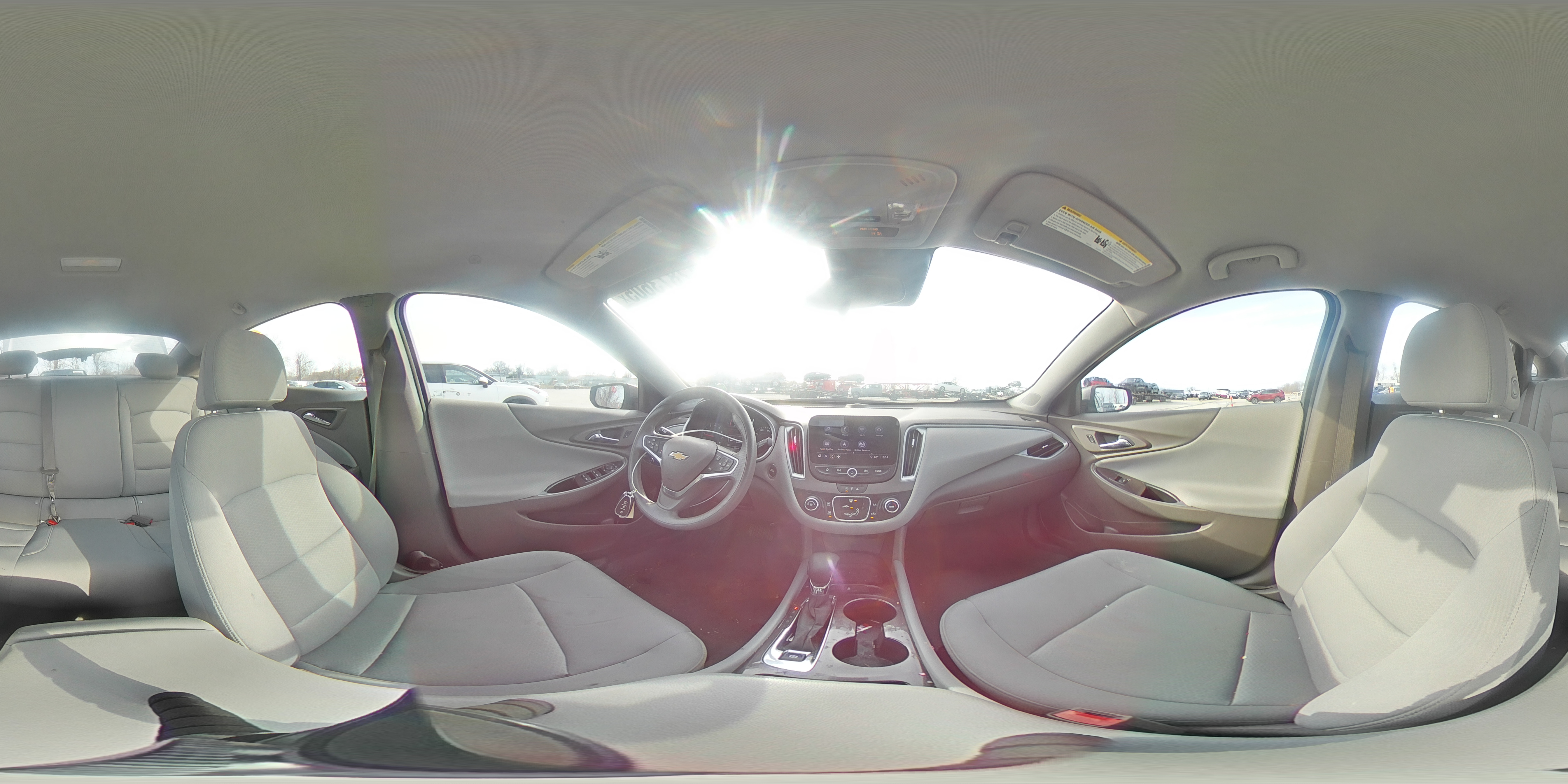 2023 Chevrolet Malibu - Image 13