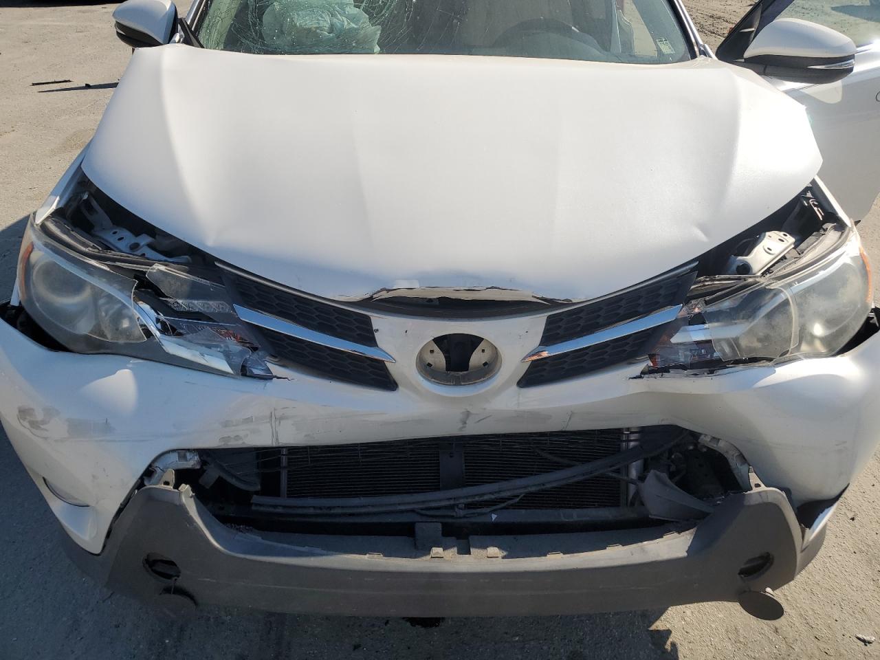 2014 Toyota RAV 4 - Image 12