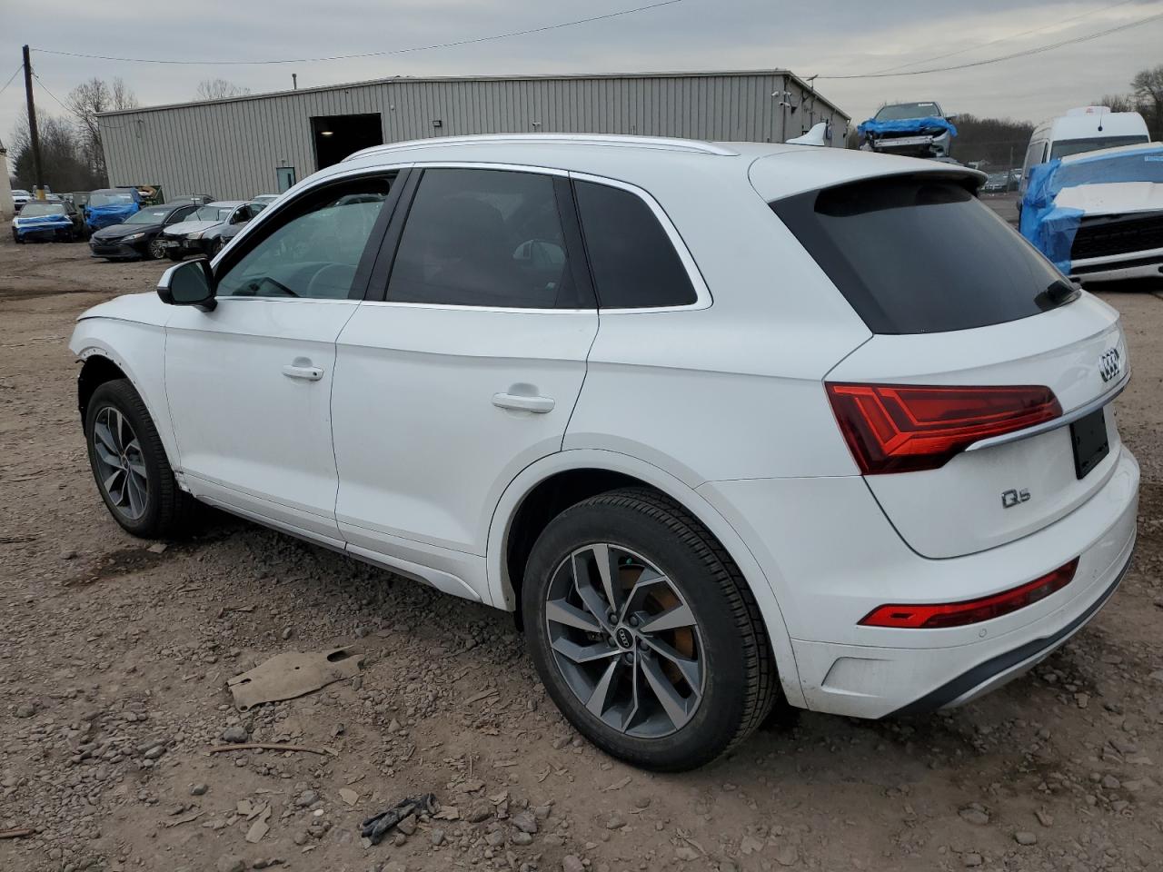 2021 Audi Q5 - Image 2
