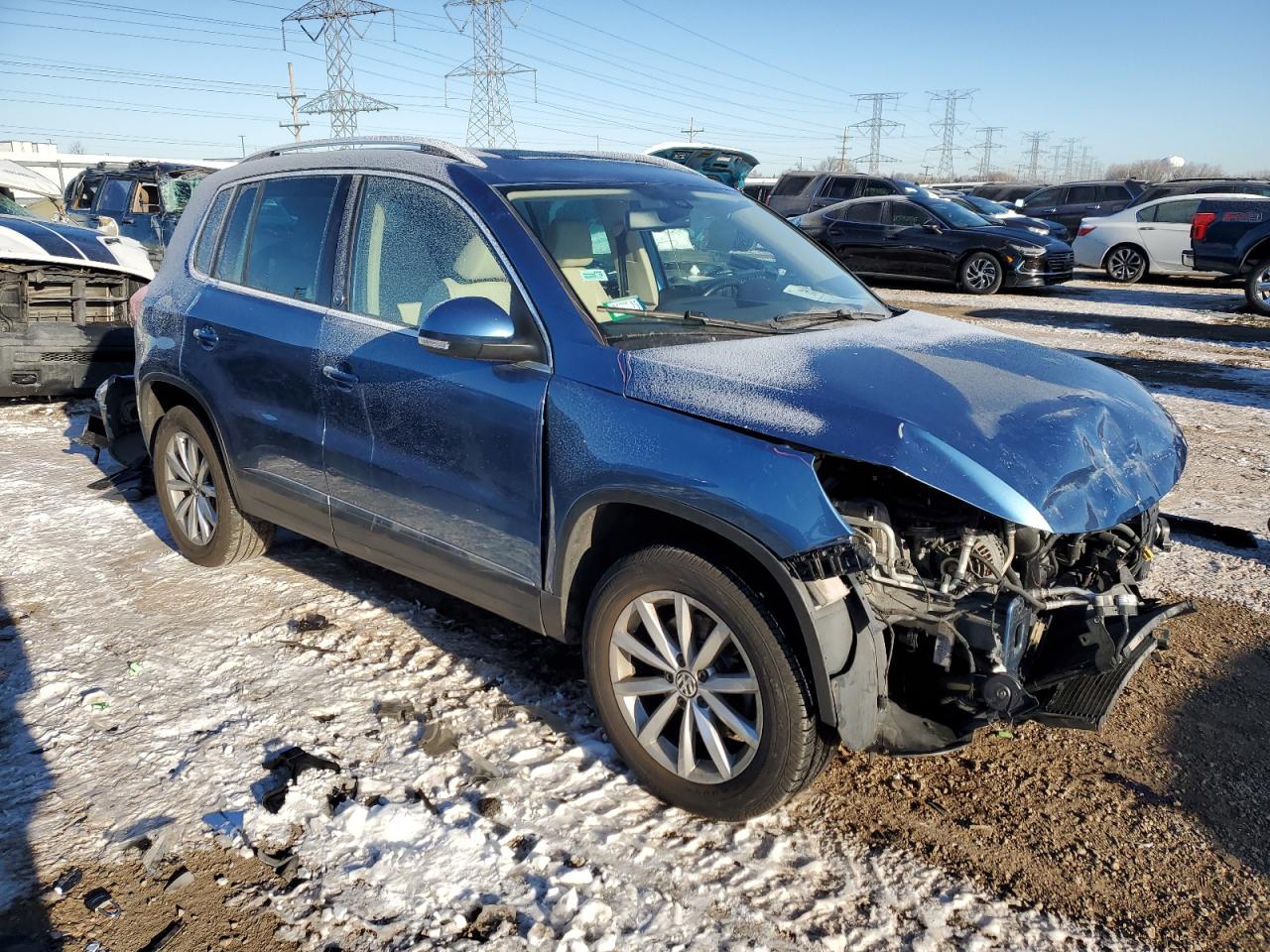 2017 Volkswagen Tiguan - Image 4