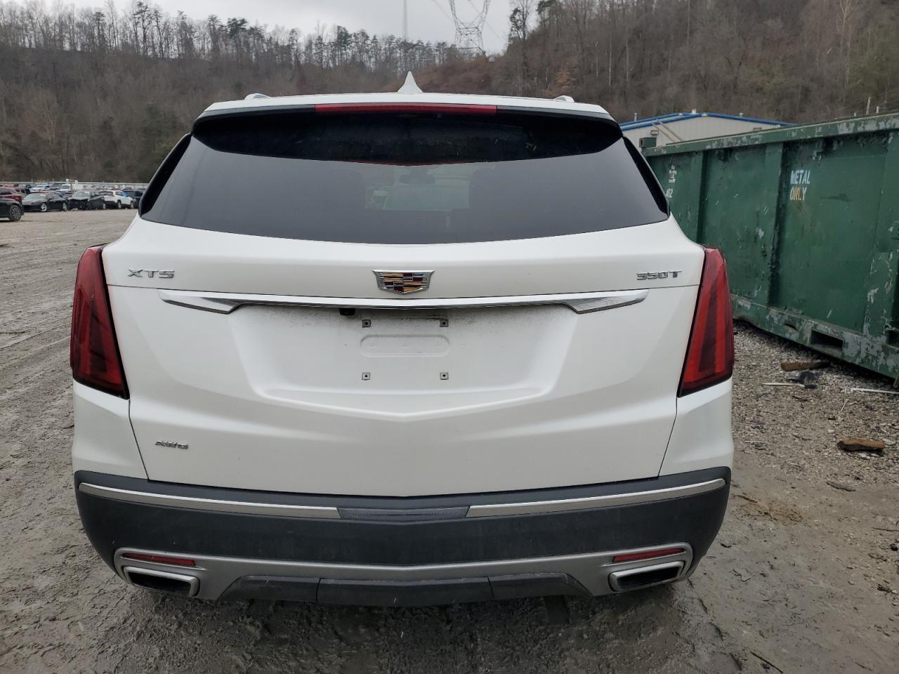 2022 Cadillac XT5 - Image 6