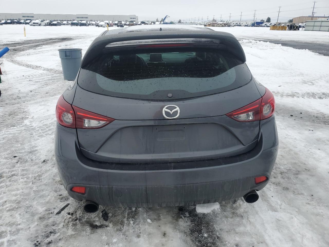 2015 Mazda 3 - Image 6