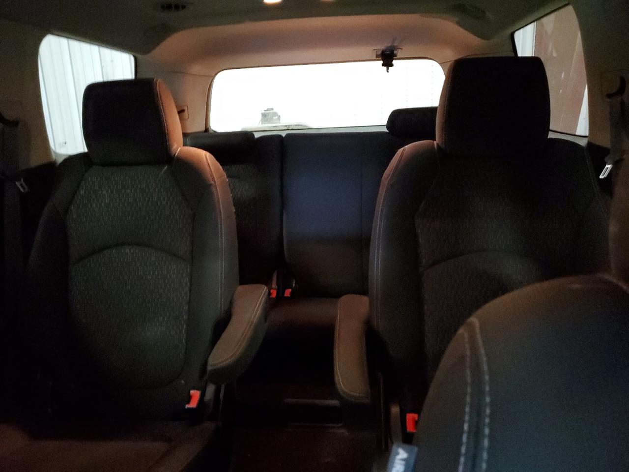 2014 GMC Acadia - Image 10