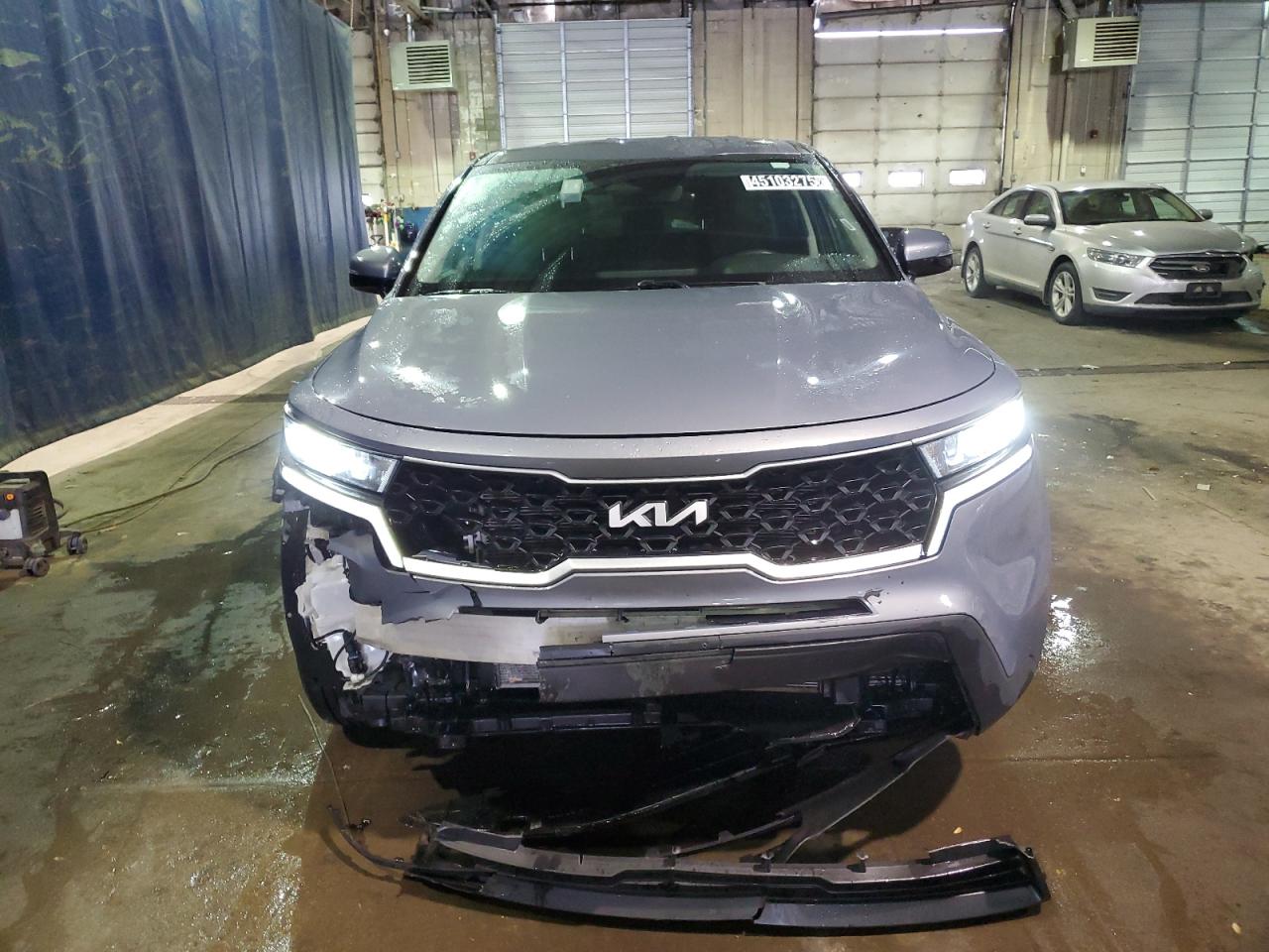 2023 Kia Sorento - Image 5