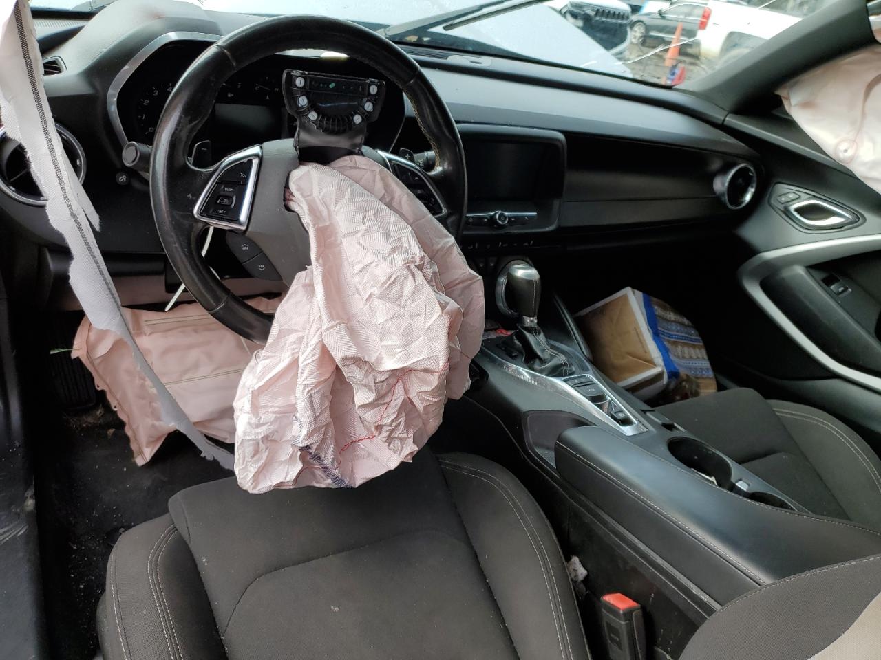 2017 Chevrolet Camaro - Image 8