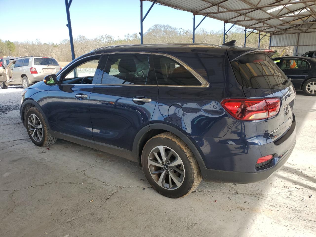 2019 Kia Sorento - Image 2
