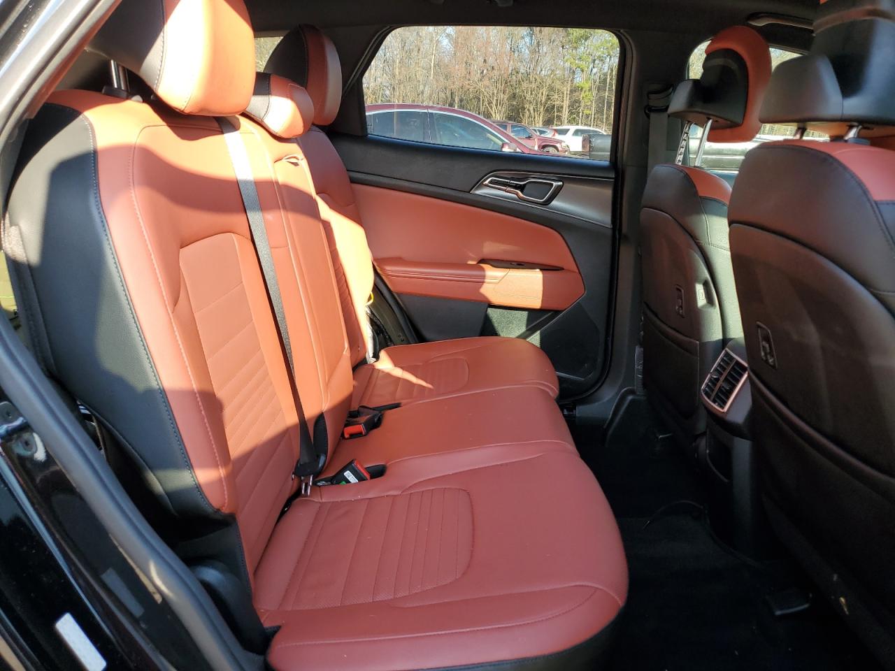 2023 Kia Sportage - Image 11