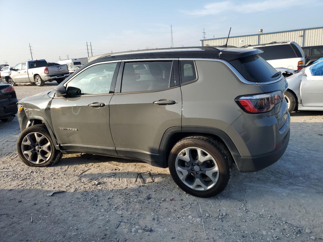 2021 Jeep Compass - Image 2