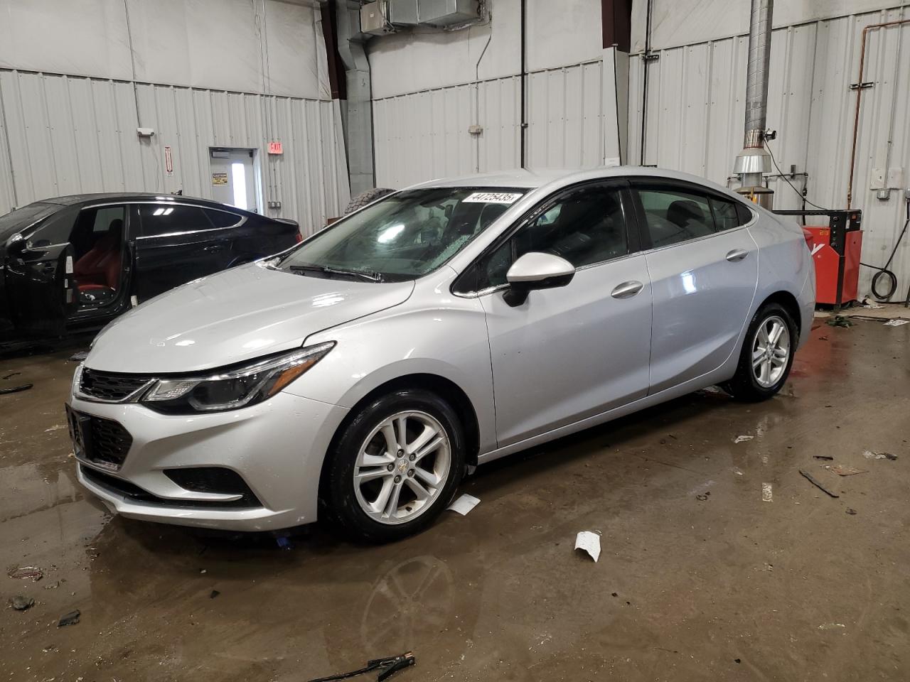 2018 Chevrolet Cruze - Image 1