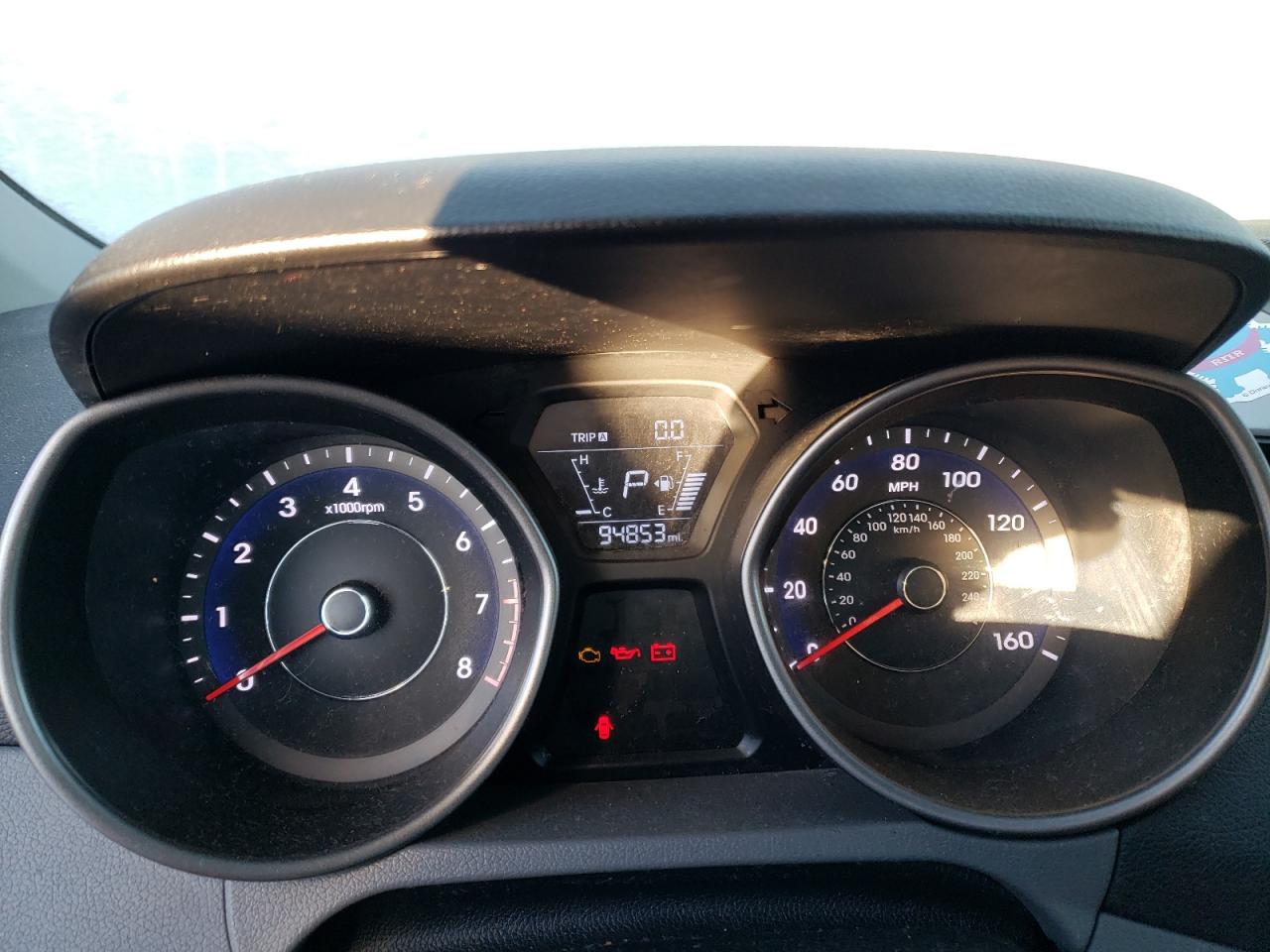 2015 Hyundai Elantra - Image 9