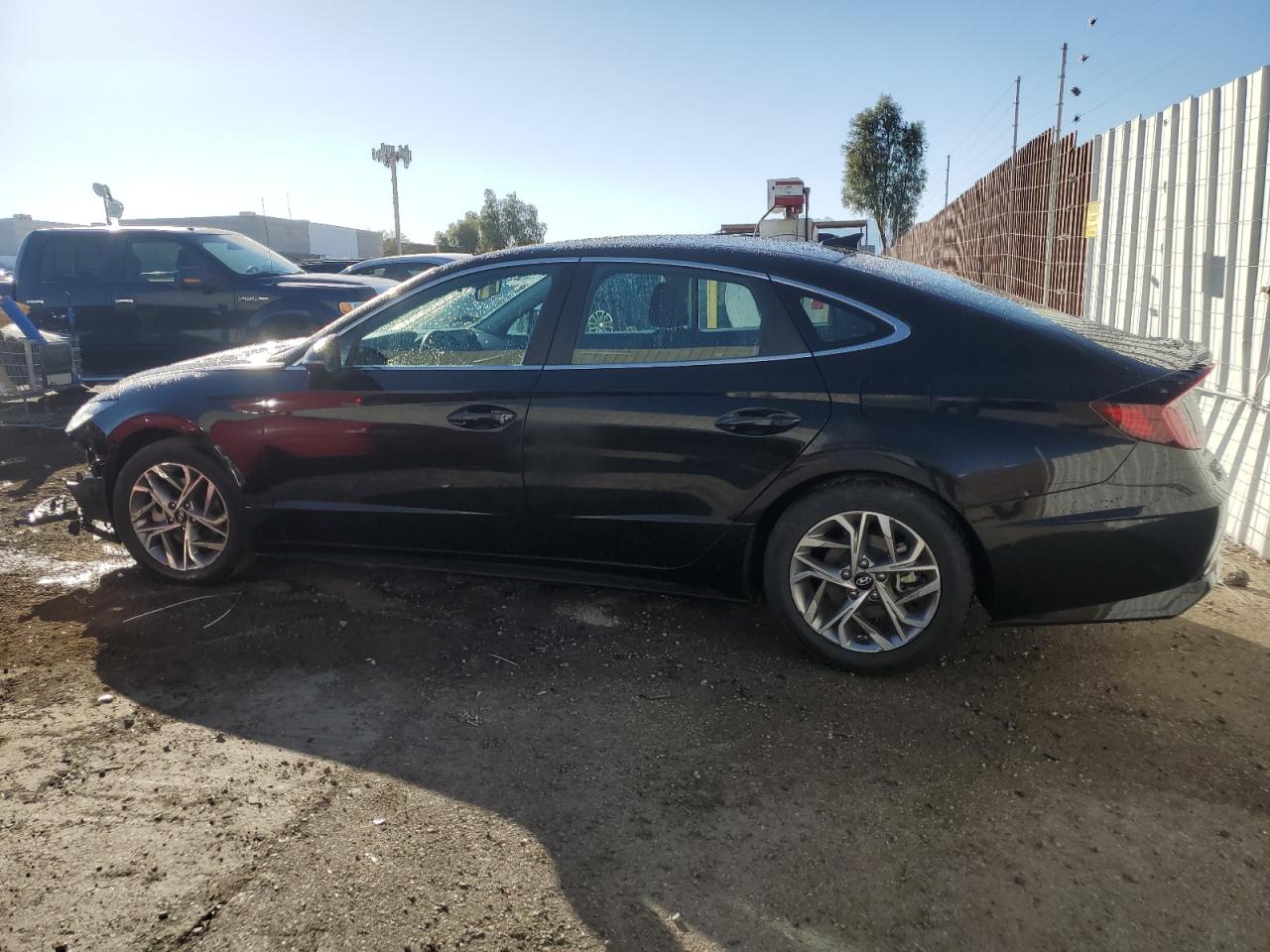 2021 Hyundai Sonata - Image 2