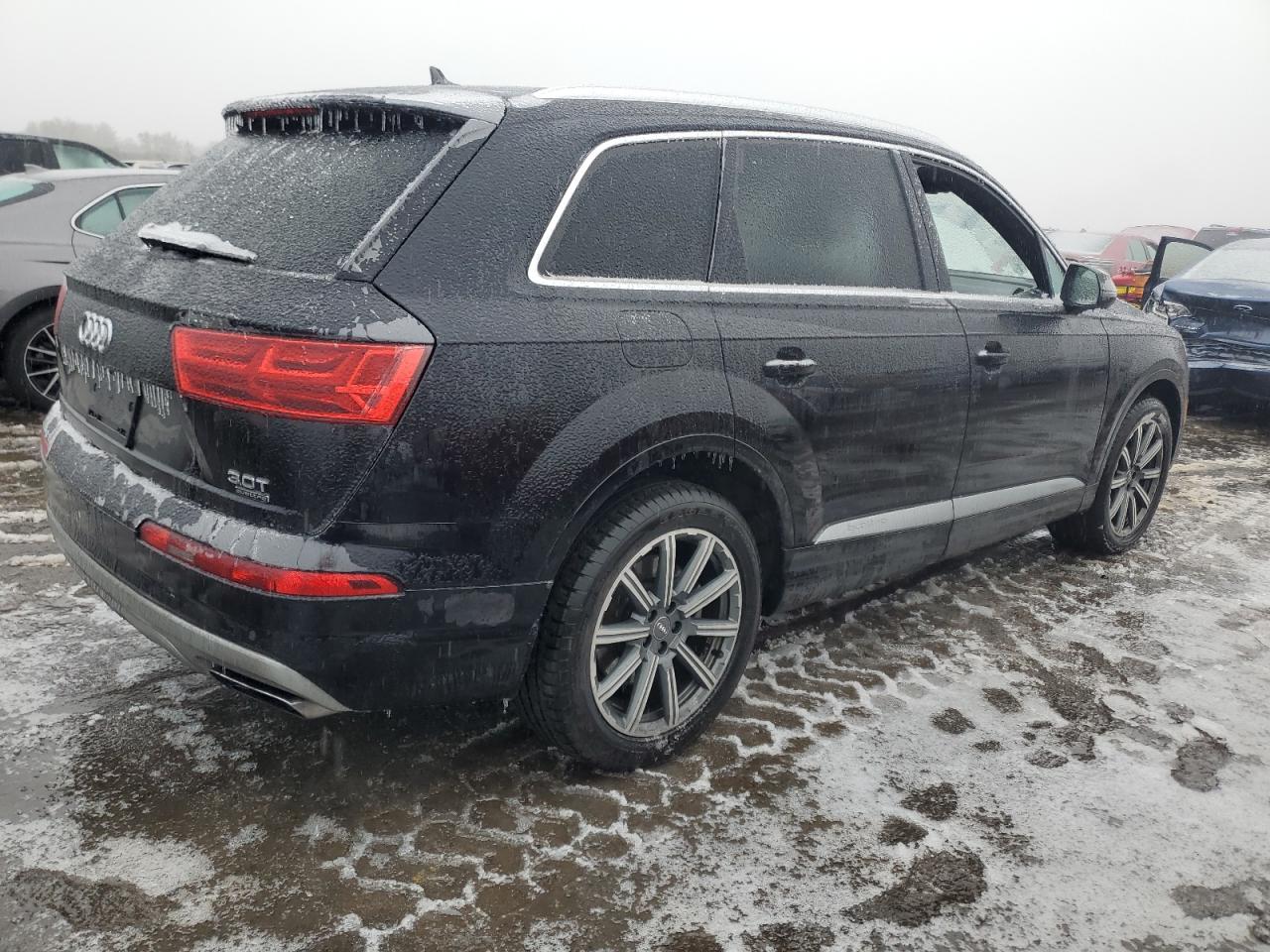 2018 Audi Q7 - Image 3