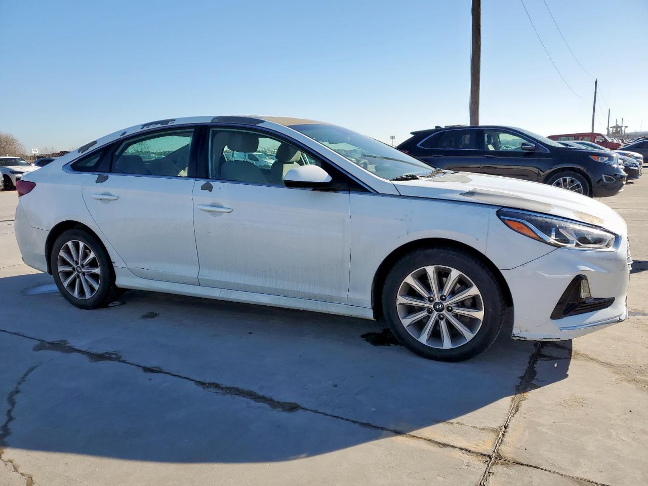 2018 Hyundai Sonata - Image 4