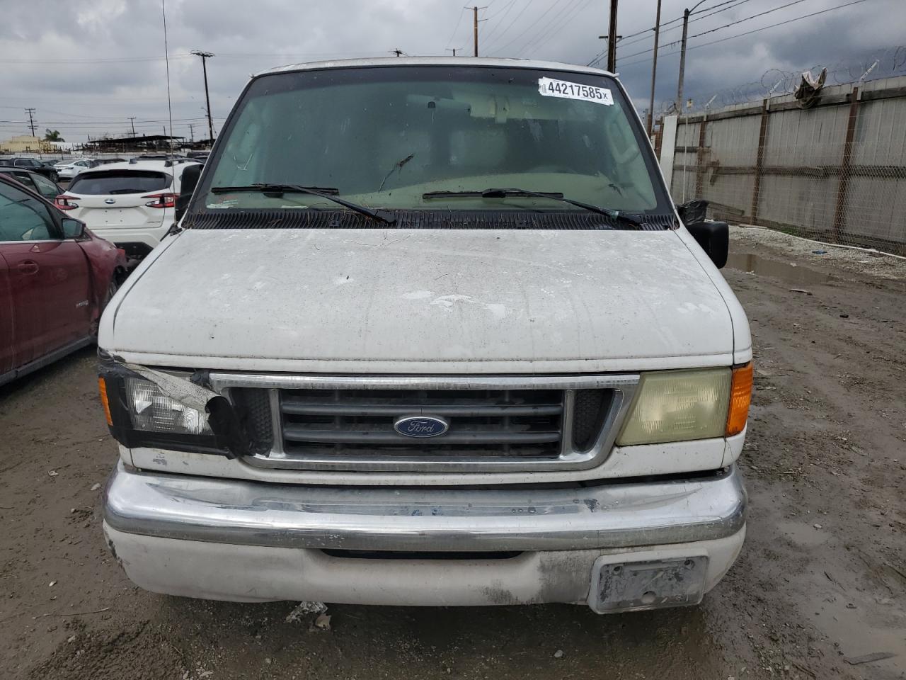 2004 Ford Econoline - Image 5