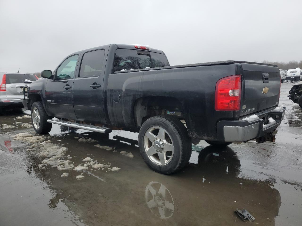 2013 Chevrolet Silverado - Image 2