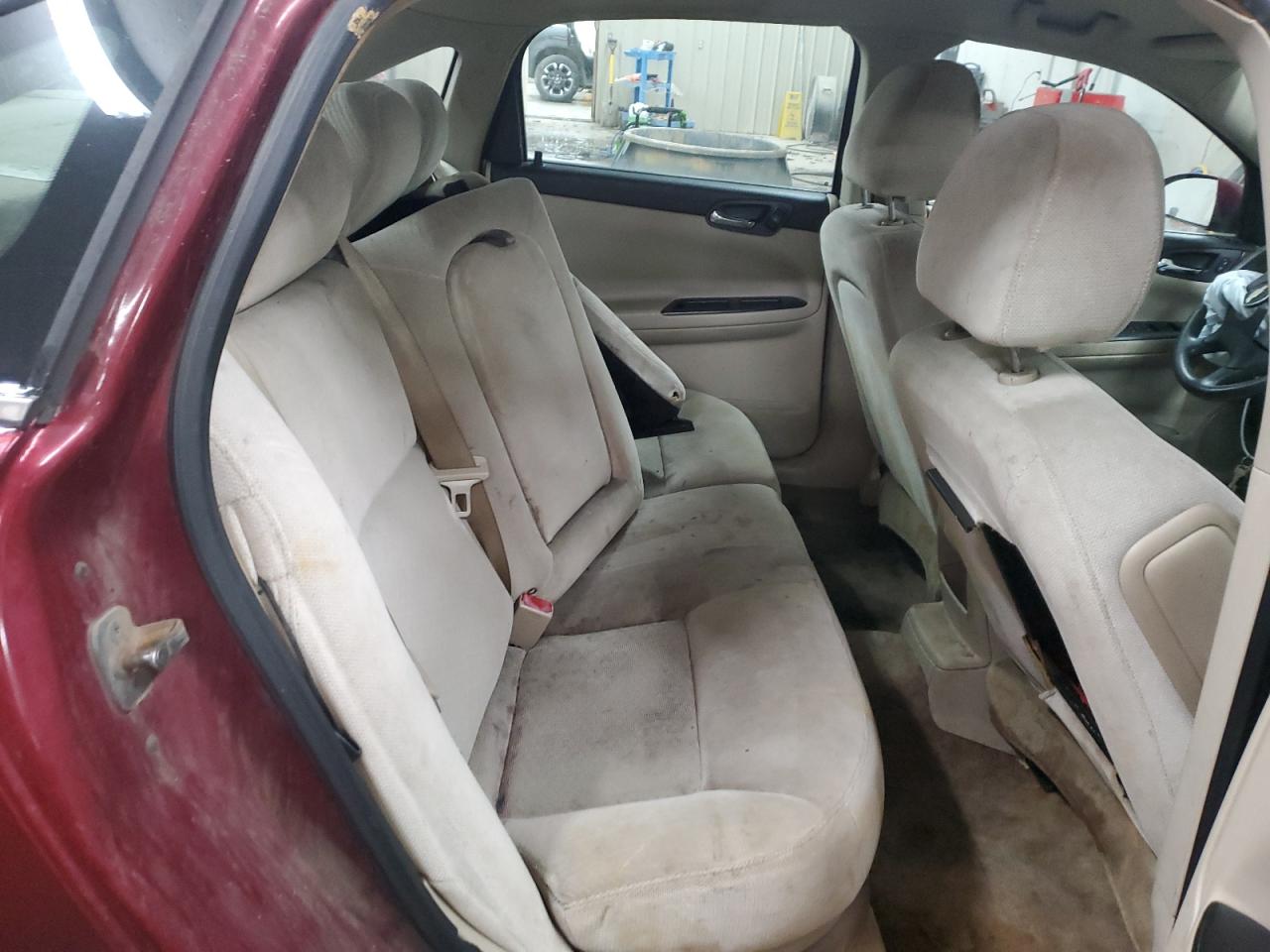 2009 Chevrolet Impala - Image 10