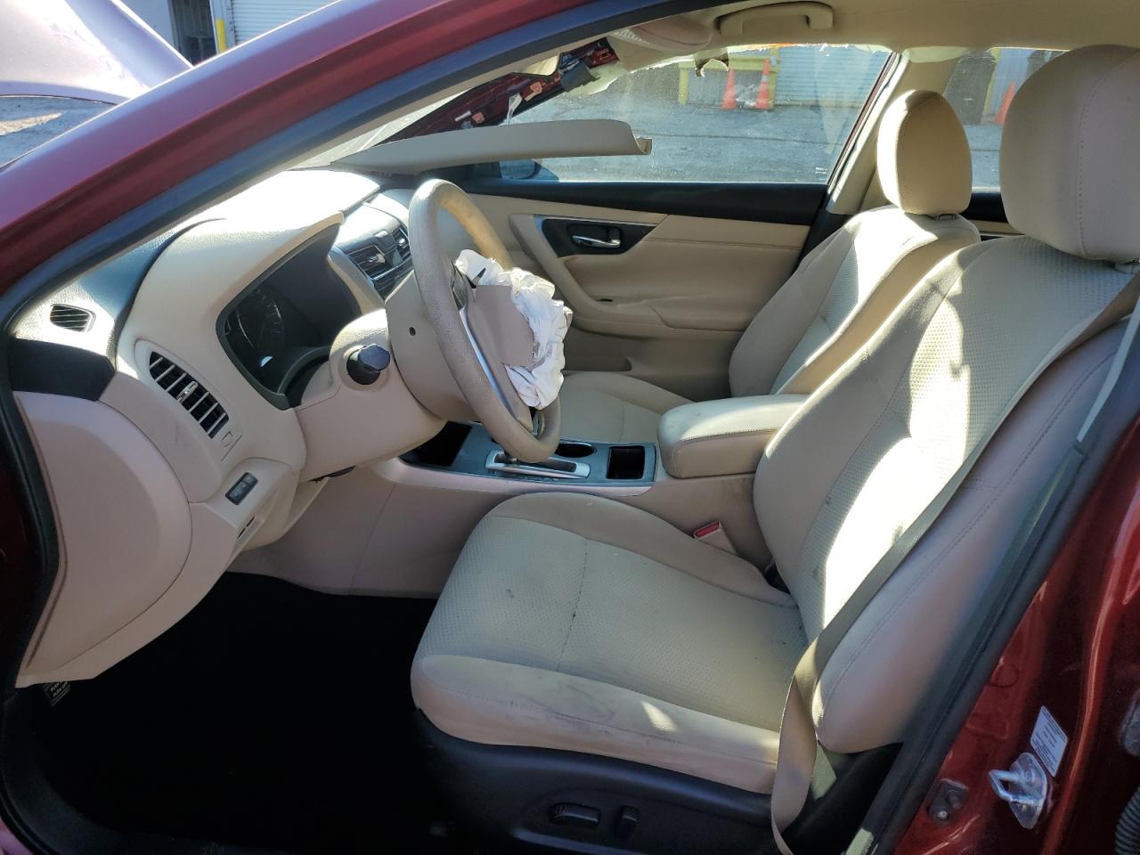 2015 Nissan Altima - Image 7